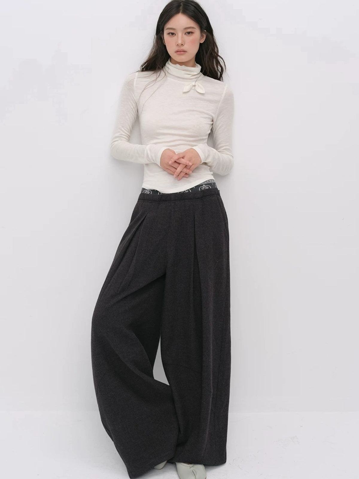 Bowknot Turtleneck Wool Top