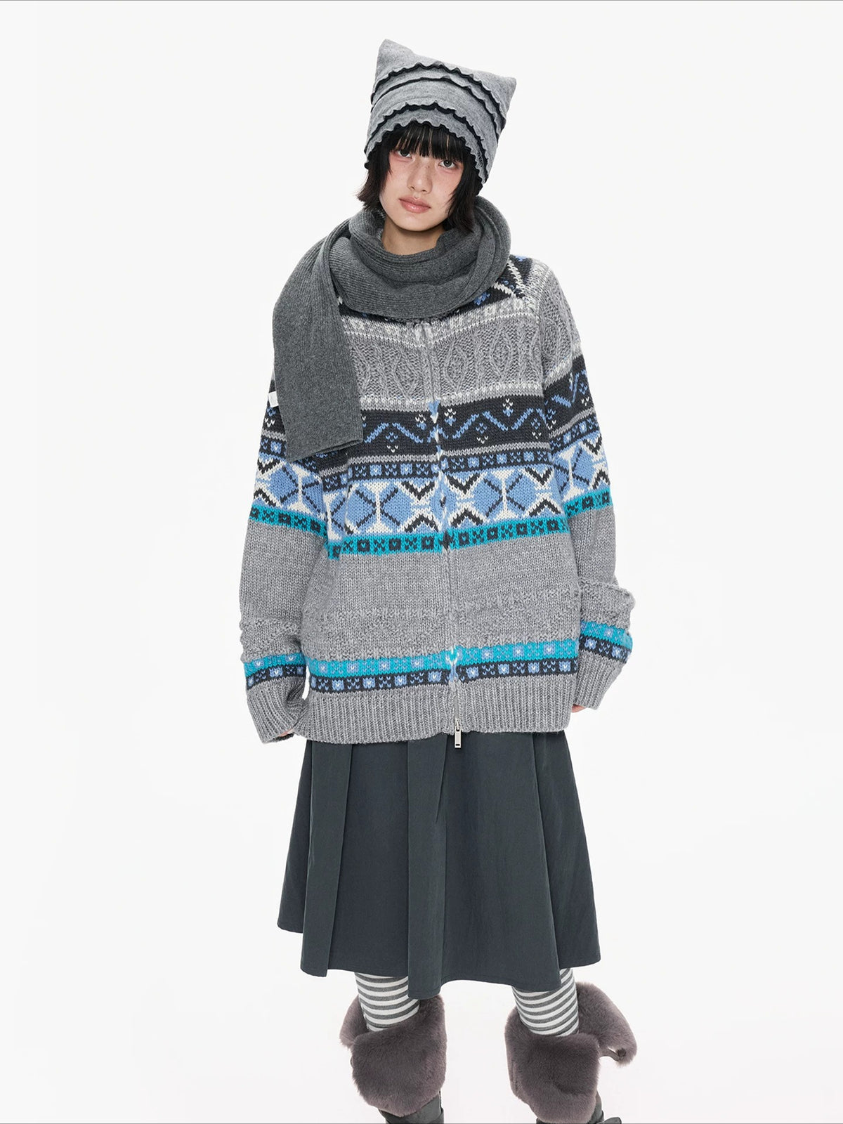 Contrast Stand Collar Knit Cardigan