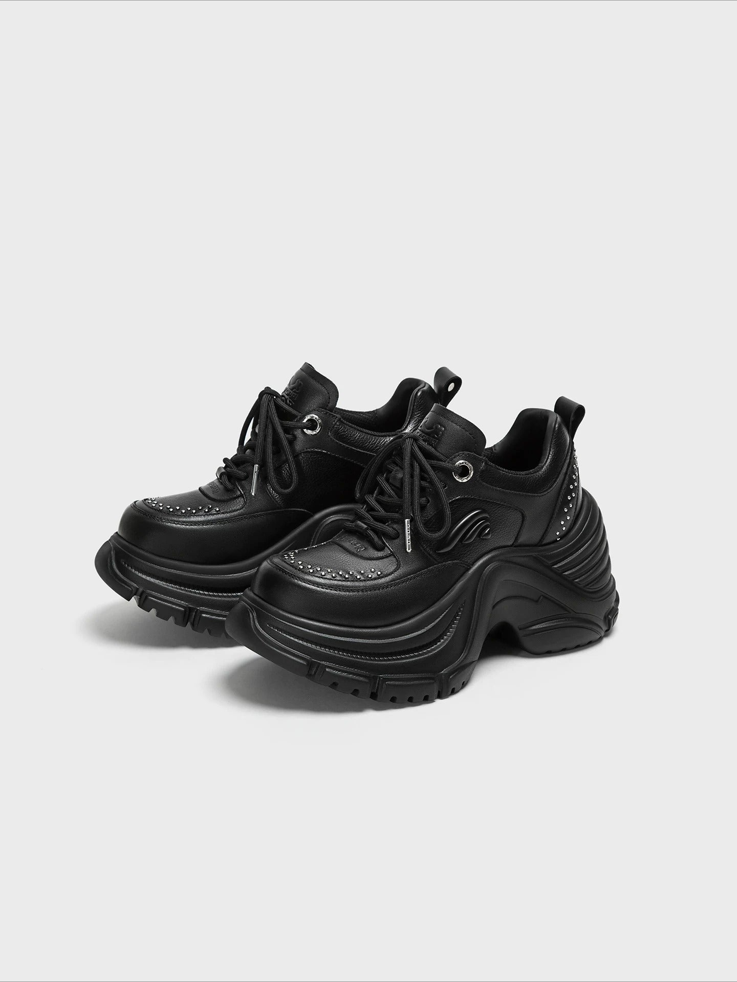 Black Clunky Sneaker