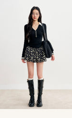 Contrast V-Veck Knit Top