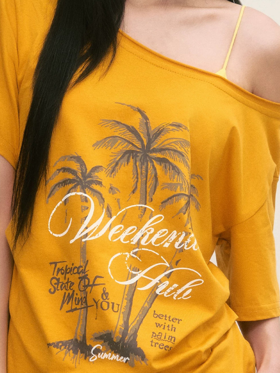 Printed Off-Shoulder Tee