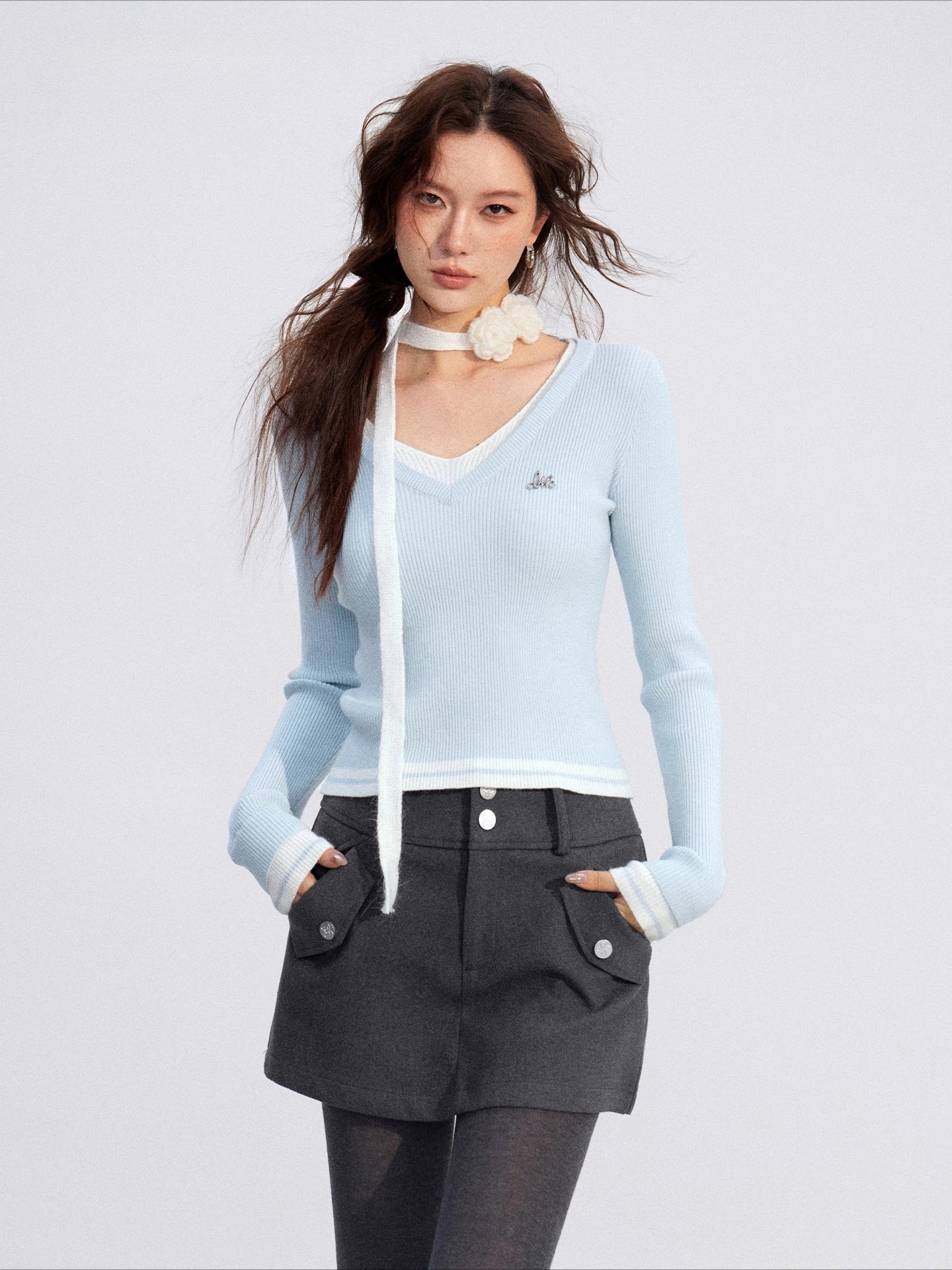 V-Neck Knit Slim Top