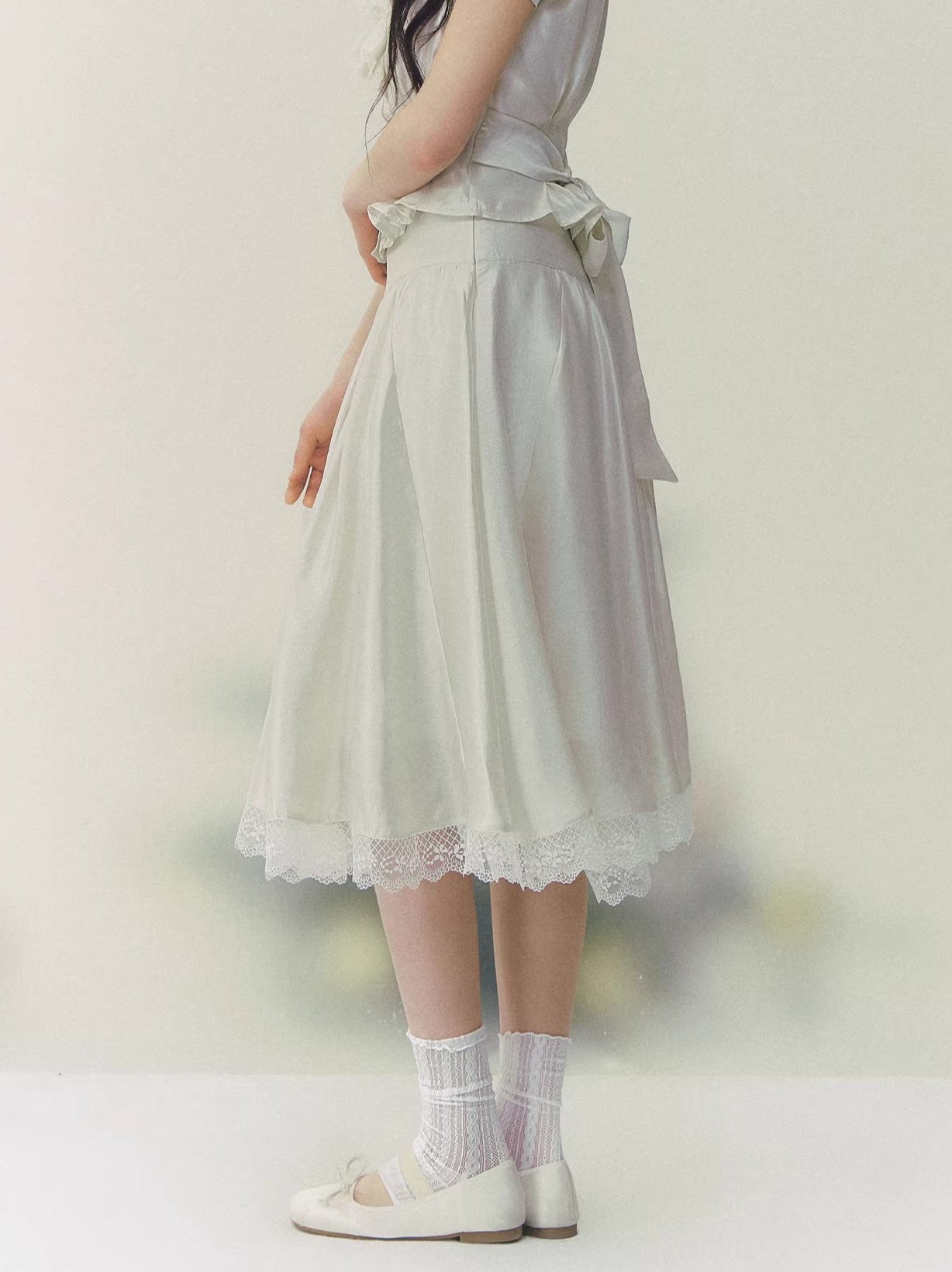 Lace Trim Blouse &amp; Skirt Set