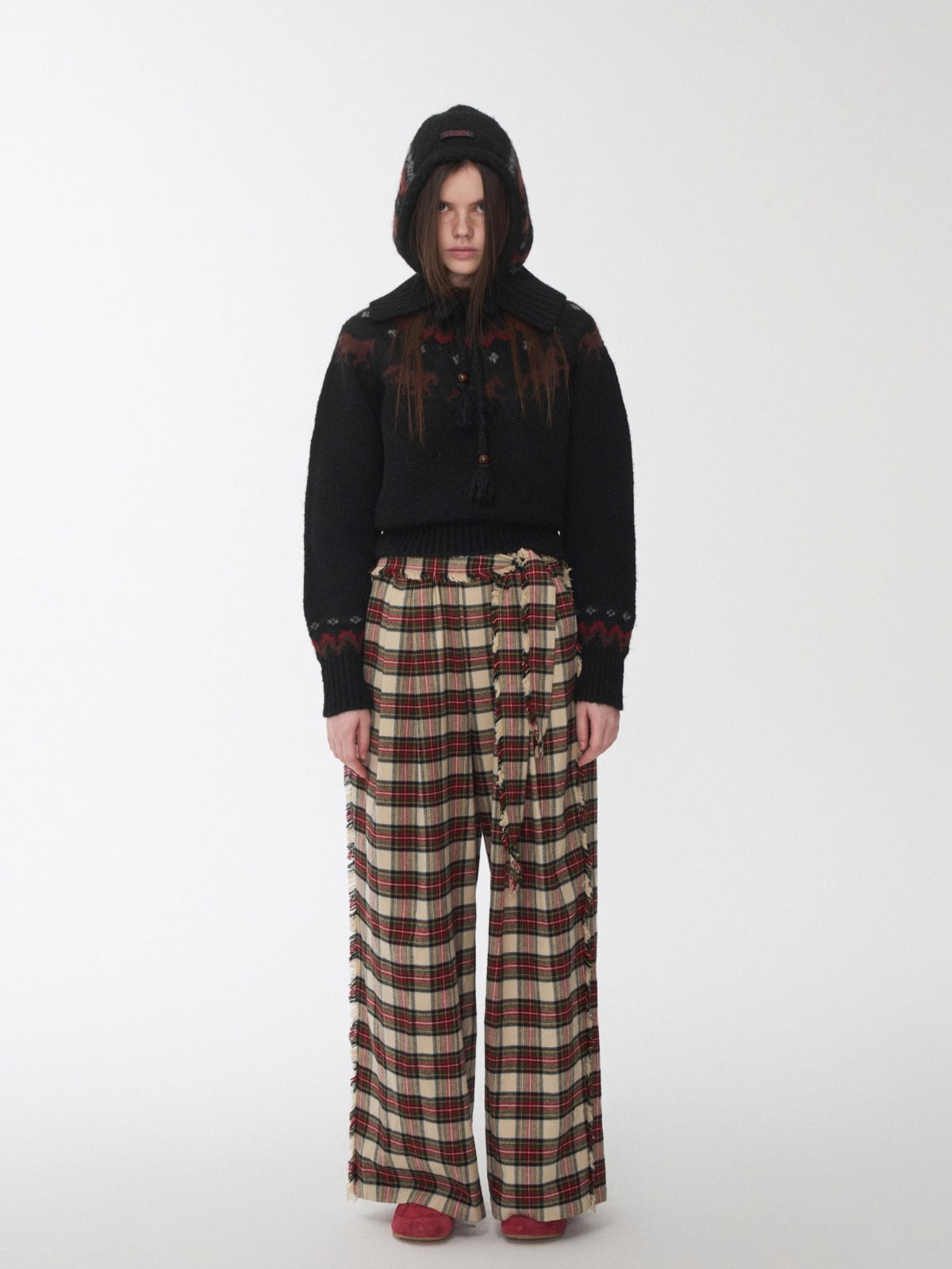 Fair Isle Pony Jacquard Chunky Knit Sweater