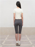 Regular-Shoulder Round Neck Short-Sleeve T-Shirt