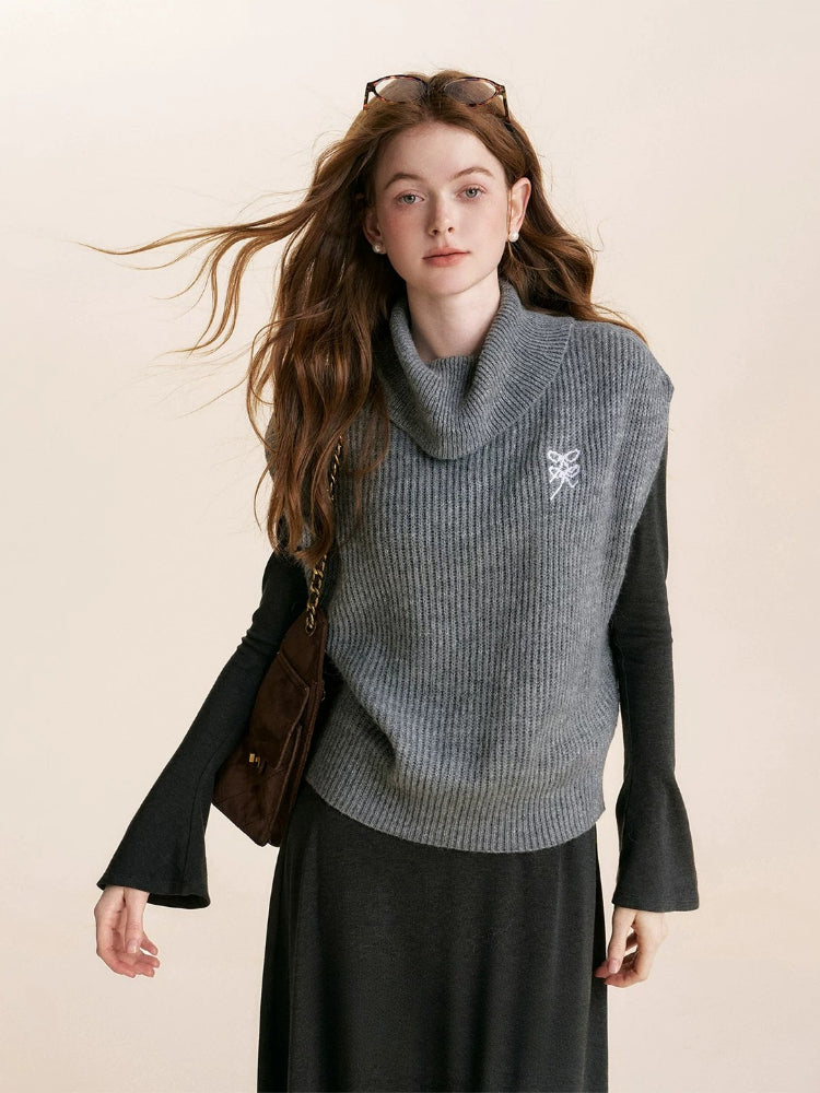 Cream &amp; Gray Wool Knit Vest