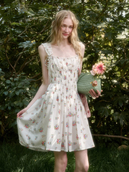 French Relaxed Old Money Floral Dress