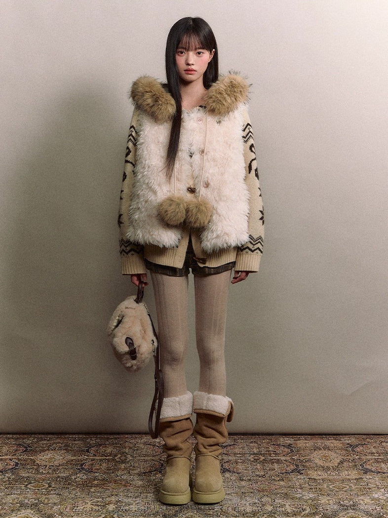 Shearling Logo Pin Curly Vest