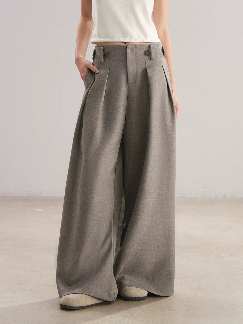Pleated Wide-Leg Trousers
