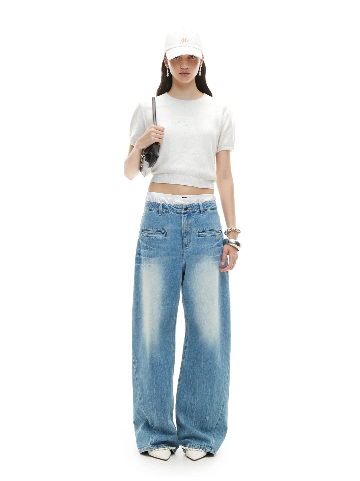 N3 Straight Leg Jeans