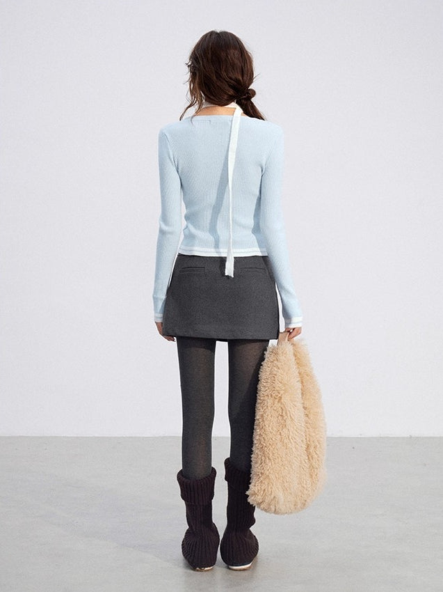 V-Neck Knit Slim Top