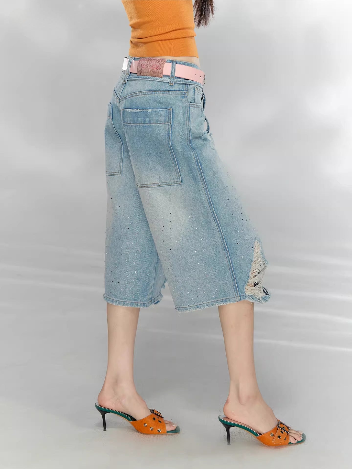 Rhinestone Cropped Jeans