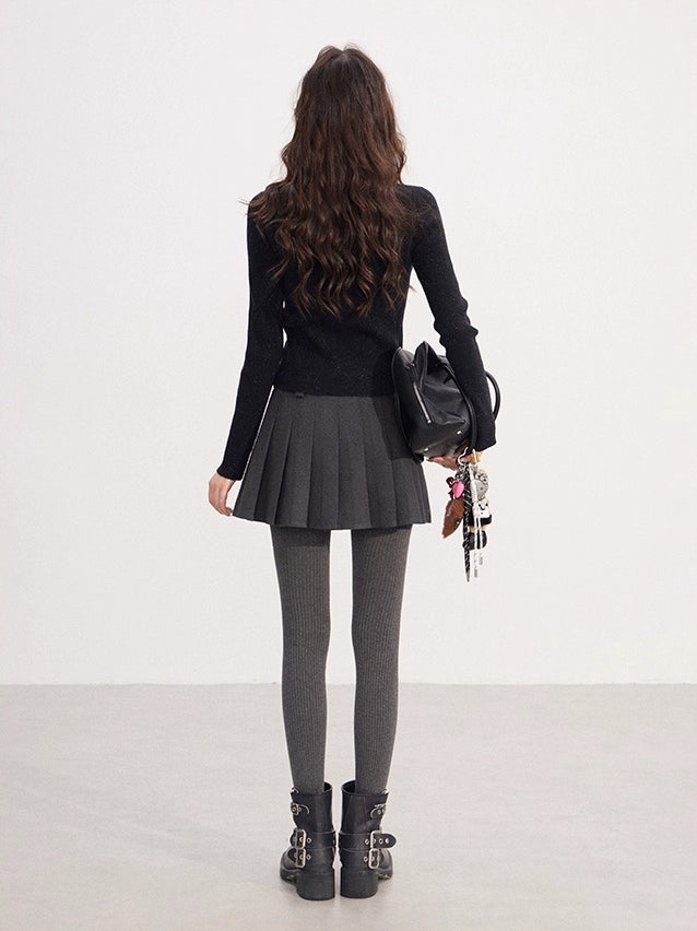 V-neck Shiny Yarn Knit Base Layer