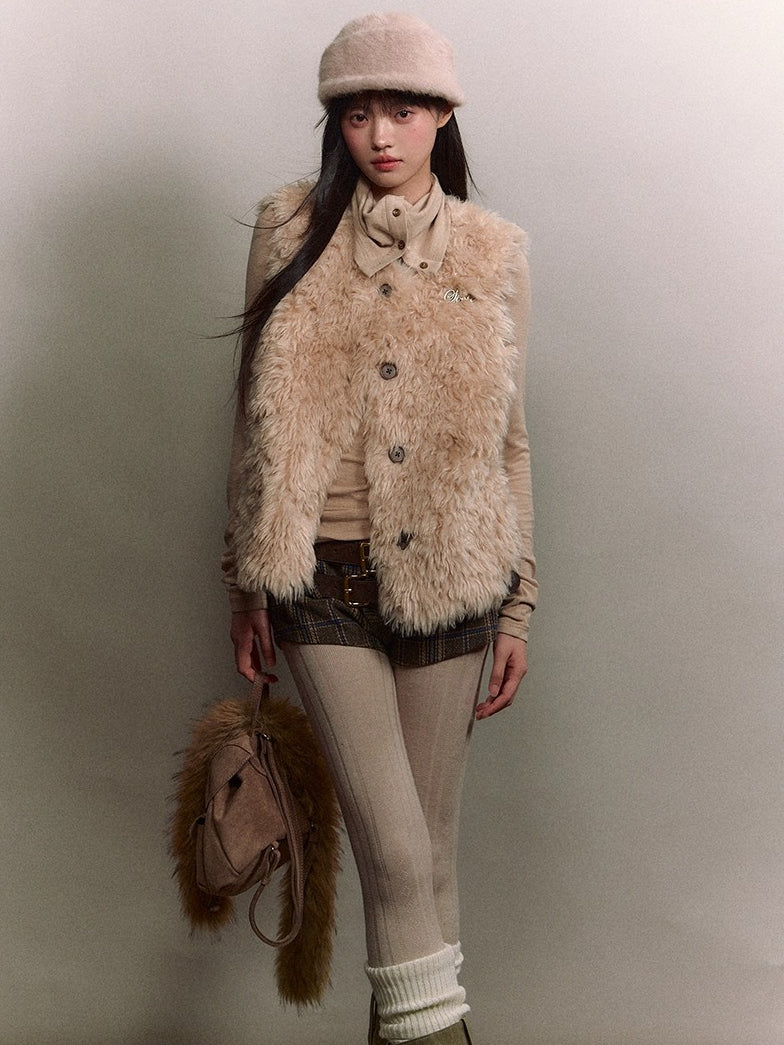 Shearling Logo Pin Curly Vest