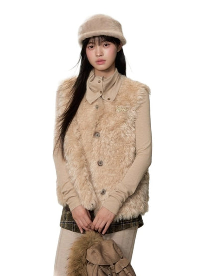 Shearling Logo Pin Curly Vest