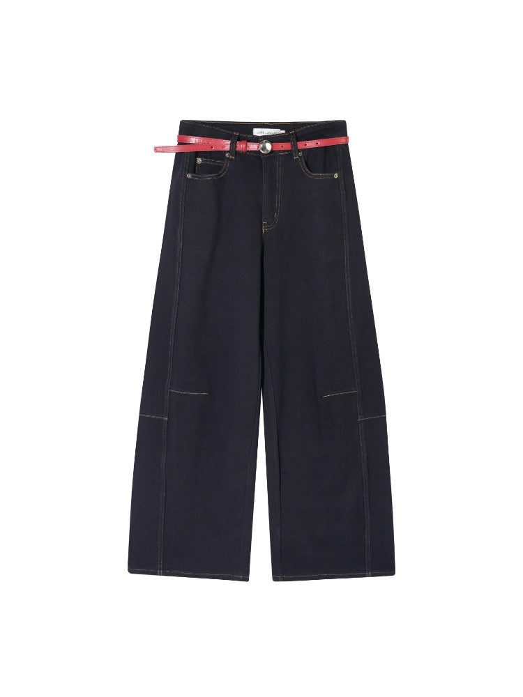 Red Belt Curved Jeans