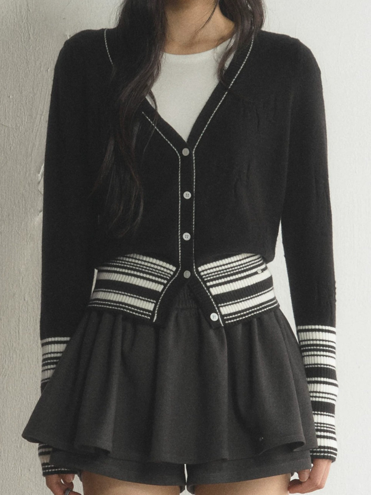 Contrast Striped V-Neck Knit Cardigan