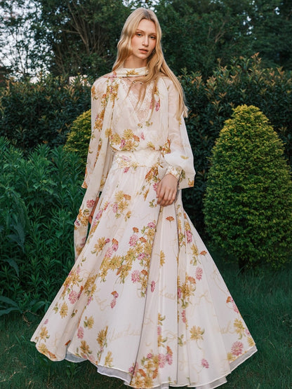 Milena Chiffon Lace Lantern Sleeve V-neck Dress