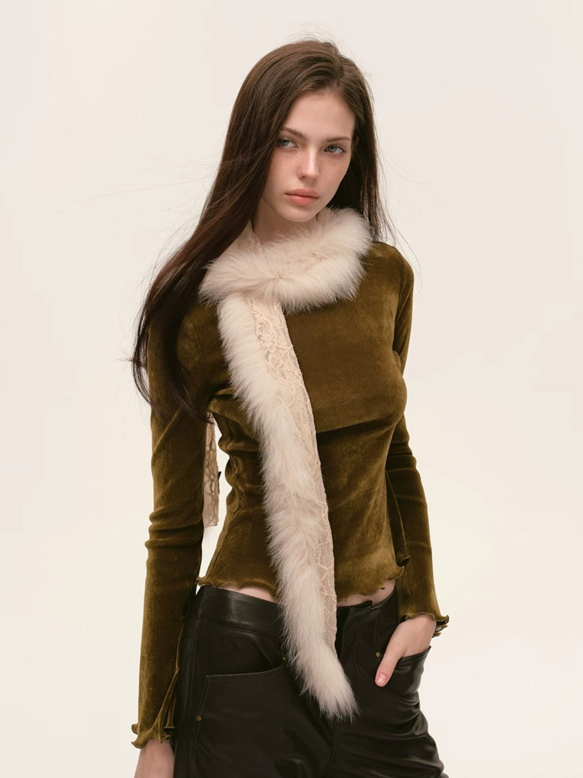 Ivory Lace Fox Fur Scarf