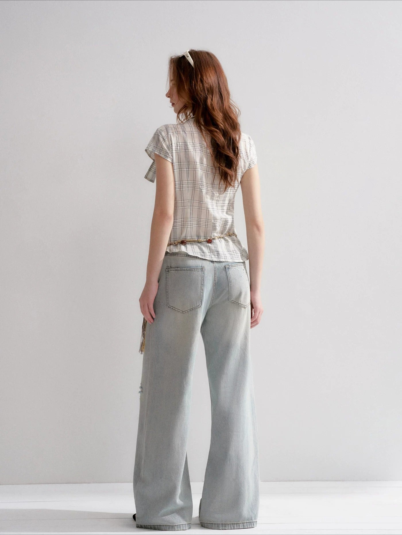 Distressed Wide Leg Jeans