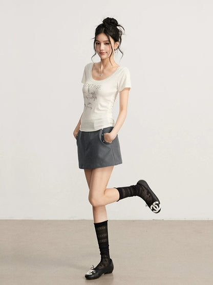 Rhinestone Floral U-Neck T-shirt