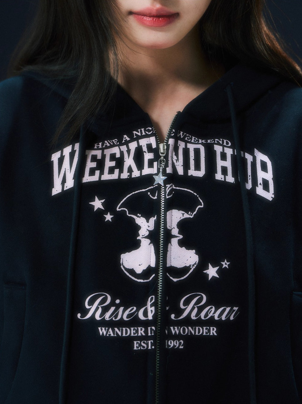 Navy Blue Retro Printed Cropped Hooded Sweatshirt