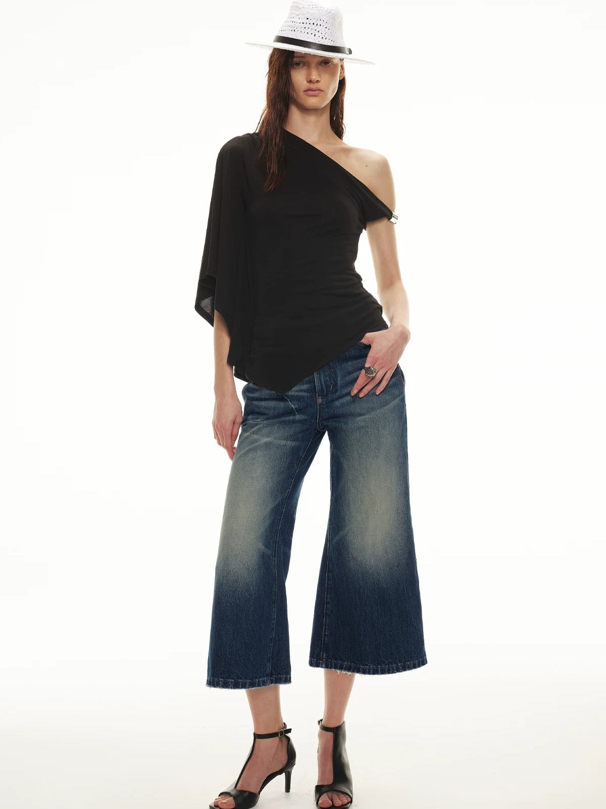 Asymmetric Batwing Top