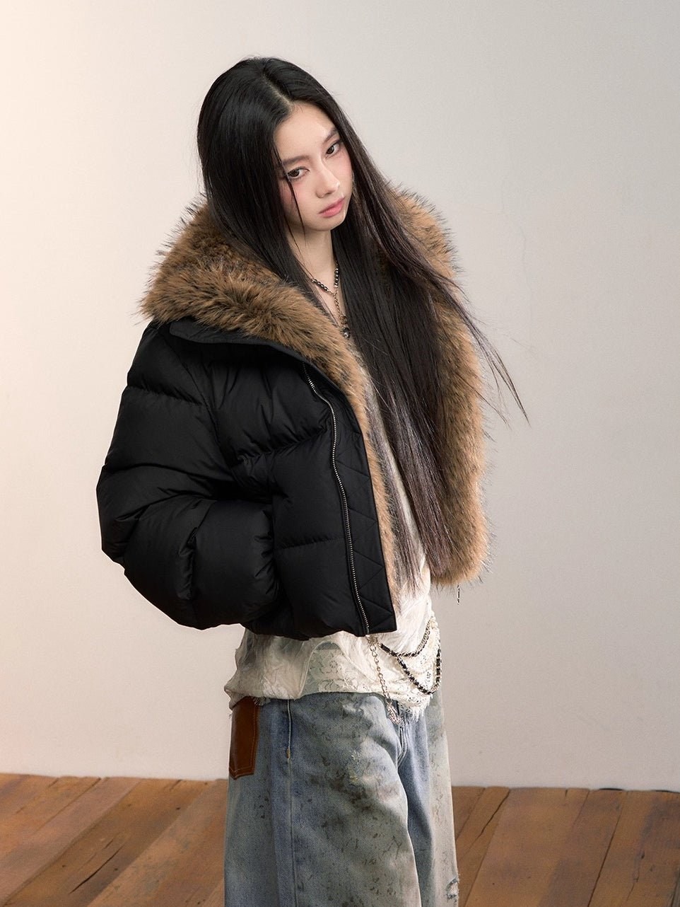 Colorblock Detachable Fur Down Jacket