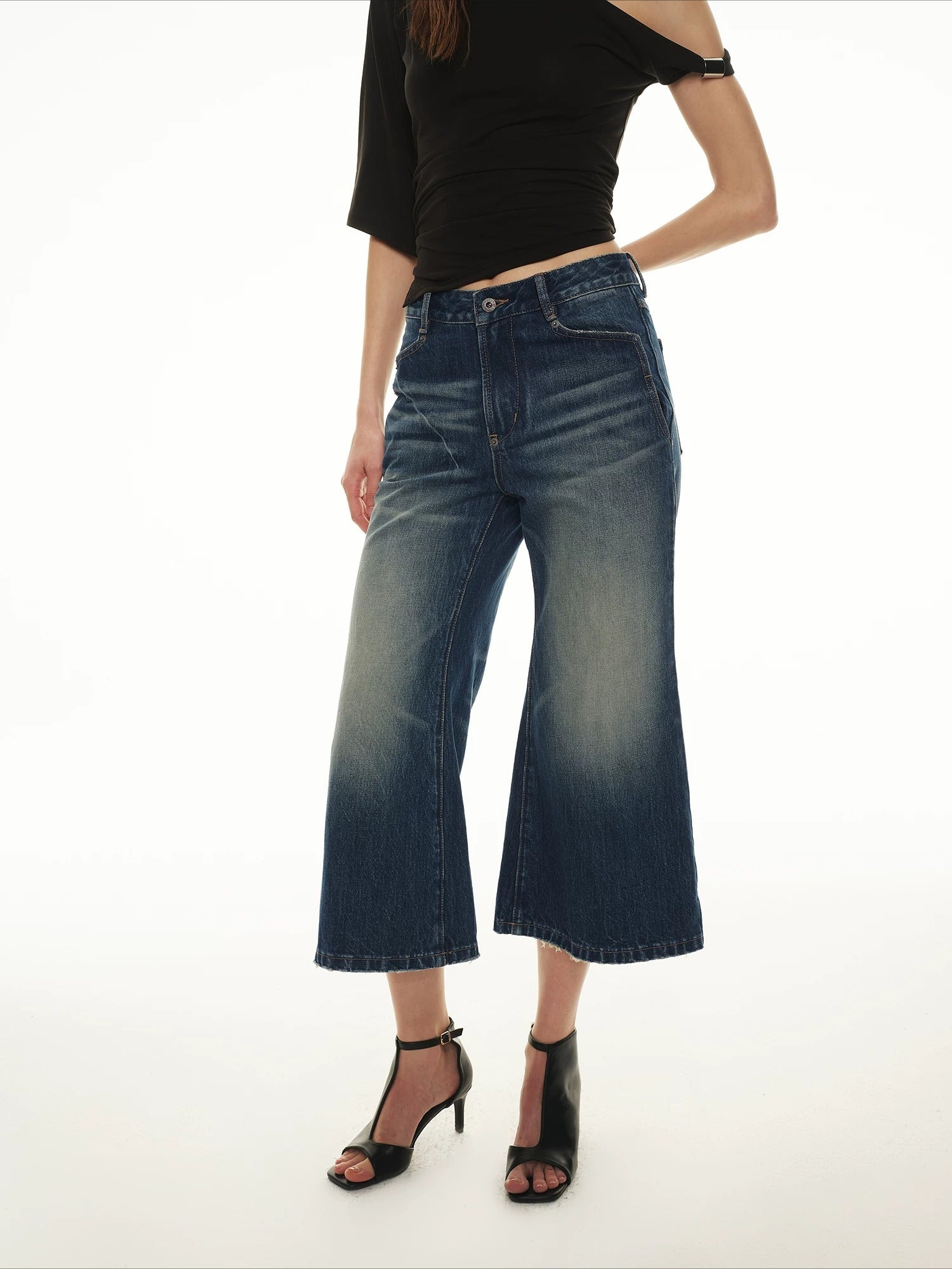 Vintage Flare Capri Jeans