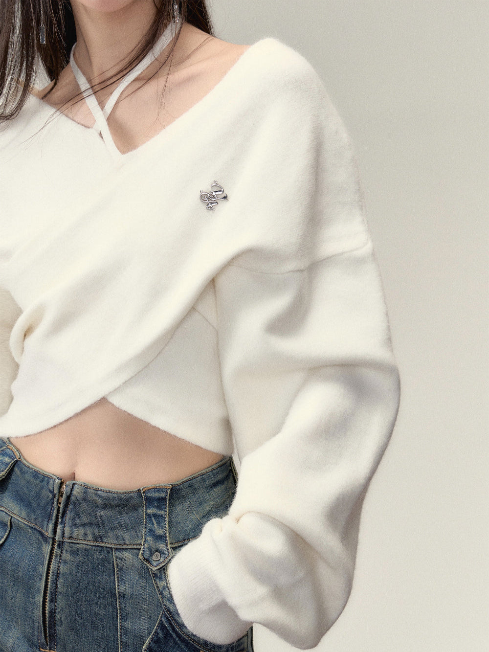 Grey &amp; White Off-shoulder Knitted Wool Sweater