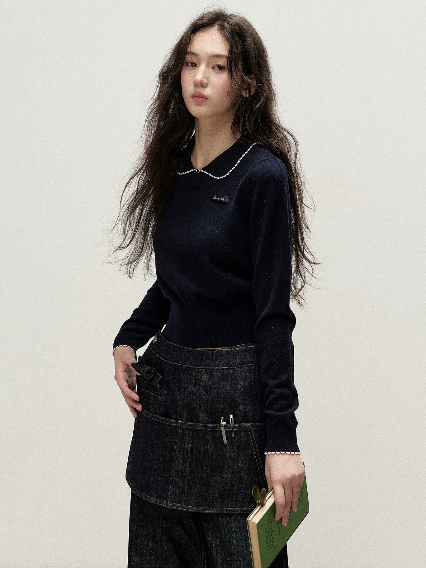 Floral Openwork Peter Pan Sweater