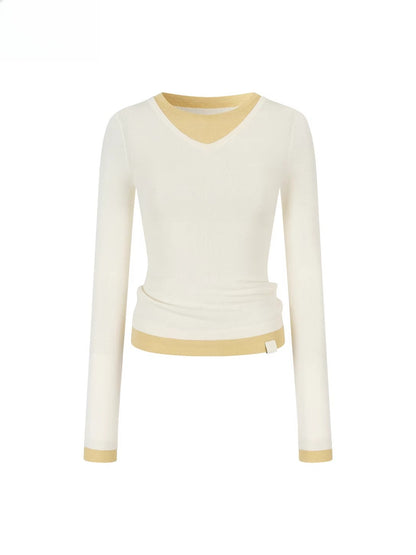 Contrast V-Neck Knit Top