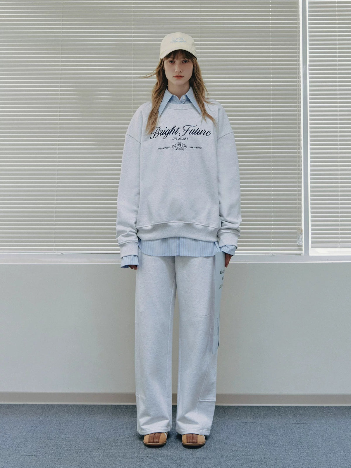 Minimal Drawstring Straight Leg Sweatpants
