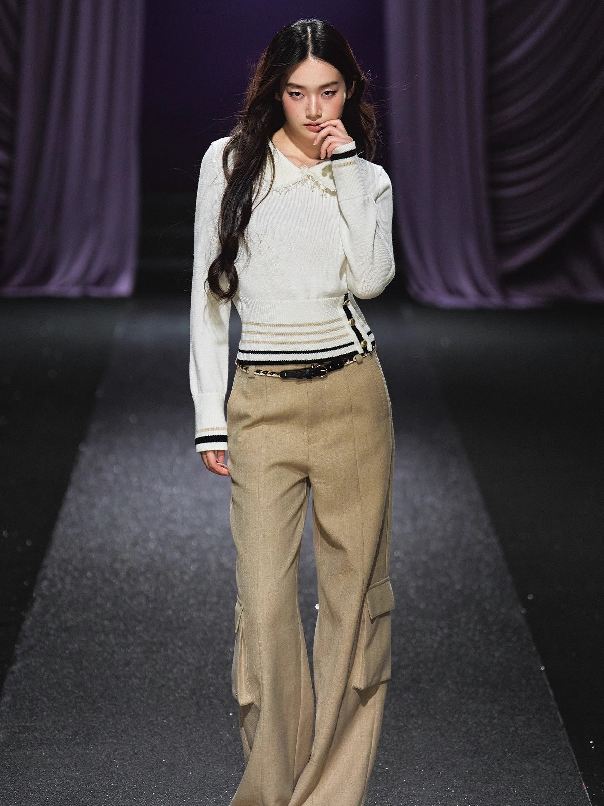 Peter Pan Collar Stripe Sweater