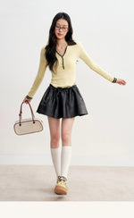 Contrast V-Veck Knit Top