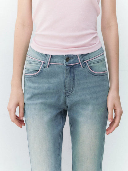 Modern Curve Flare Jeans