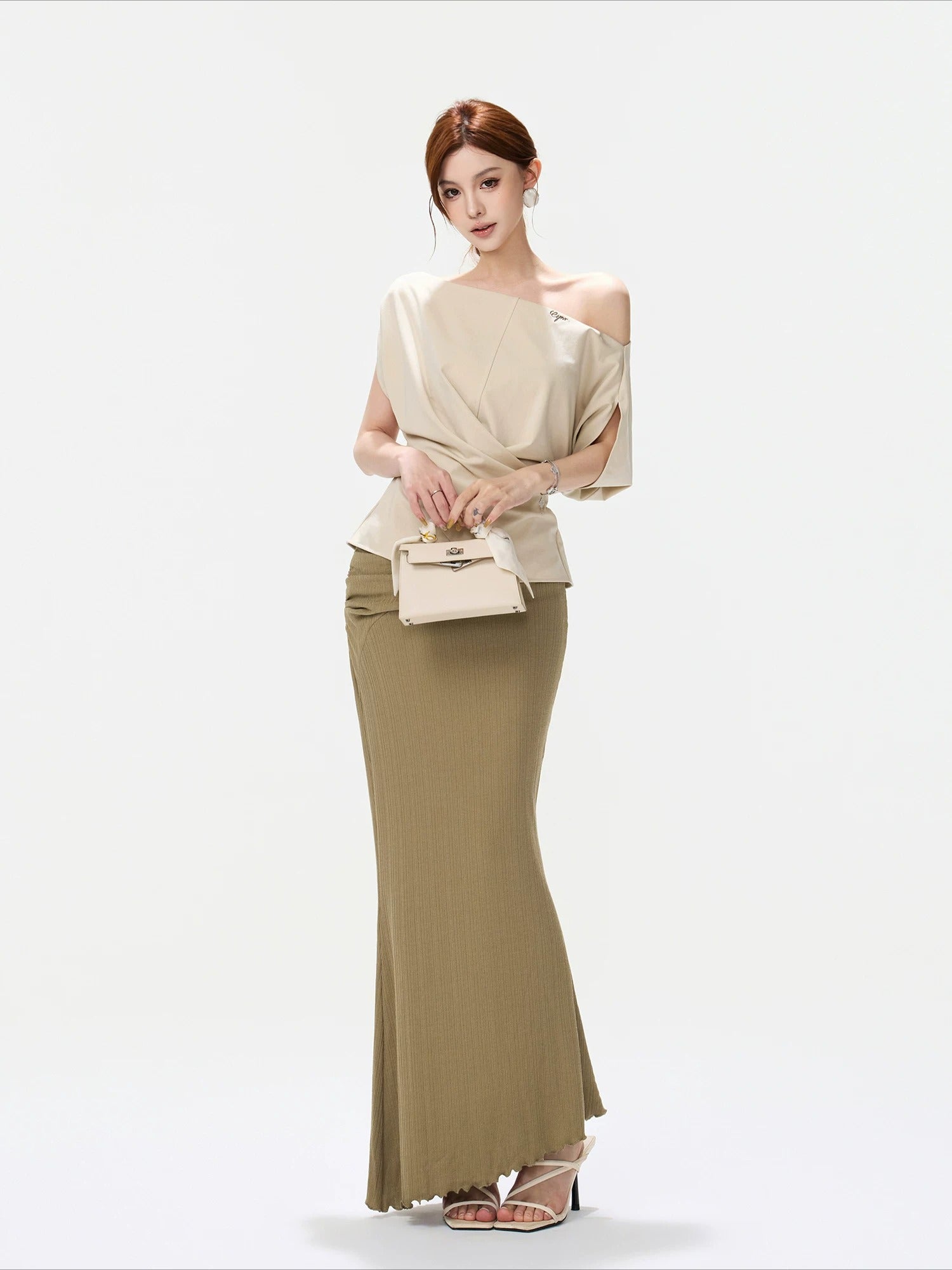 Asymmetric Knit Shoulder Top