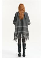 Contrast Plaid Fringed Knit Shawl