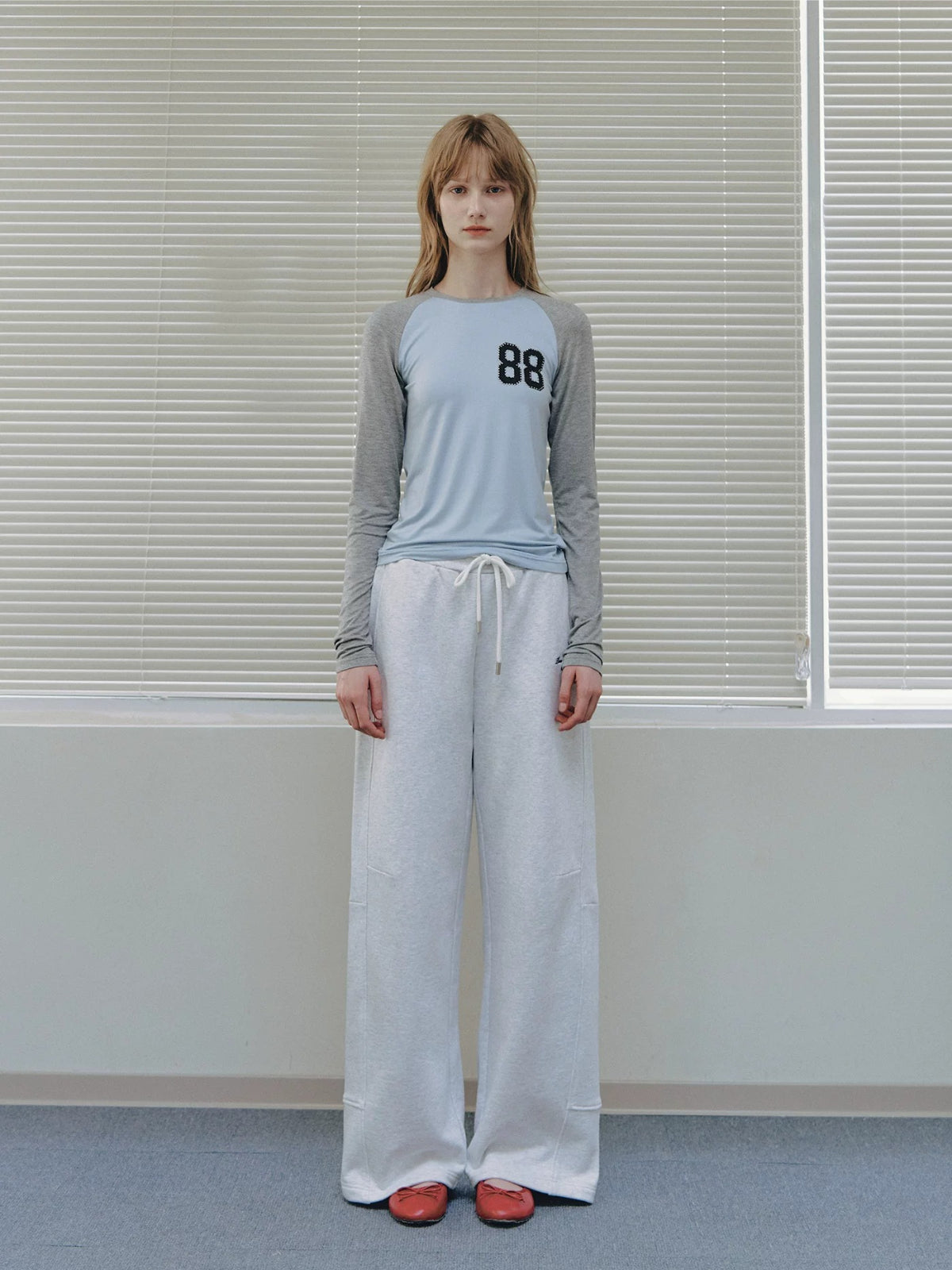 Minimal Drawstring Straight Leg Sweatpants