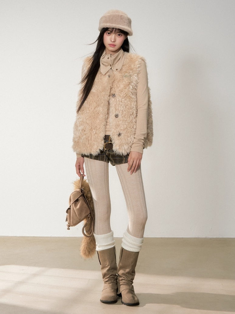 Shearling Logo Pin Curly Vest